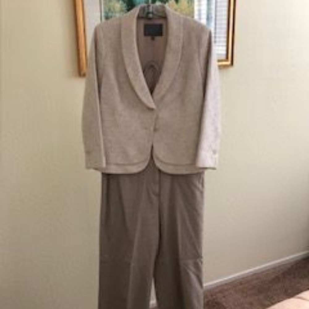 Pant Suit